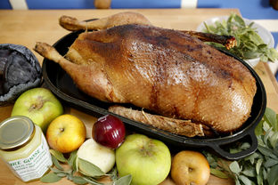Goodman’s Free Range Goose – £10 Deposit from Cattows Farm Shop